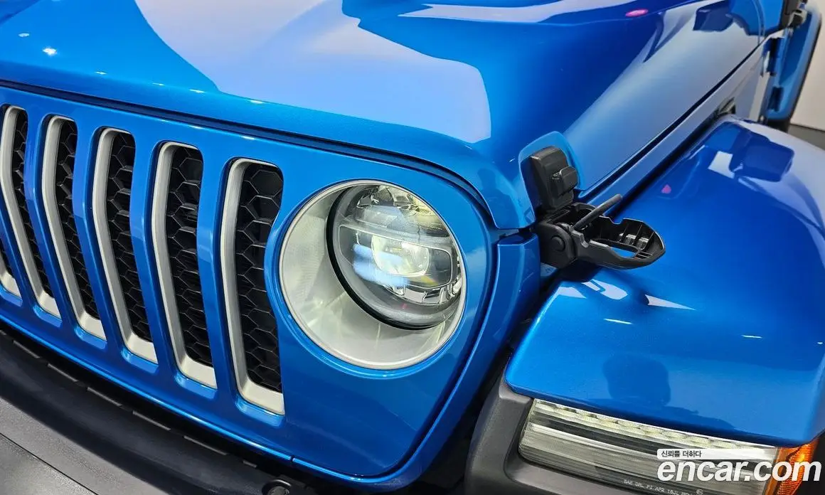 Jeep Wrangler 2021 2.0 автомат (гидро), фото 8