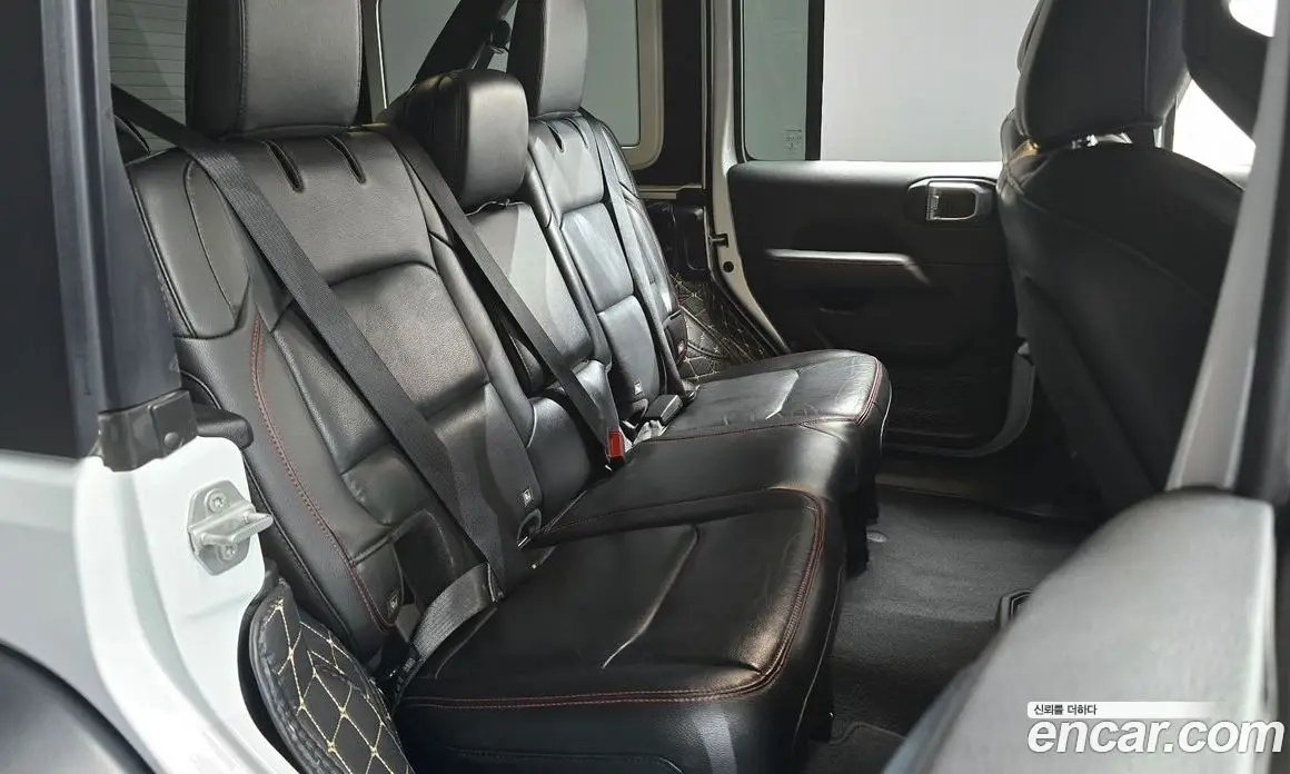 Jeep Wrangler 2021 2.0 автомат (гидро), фото 17