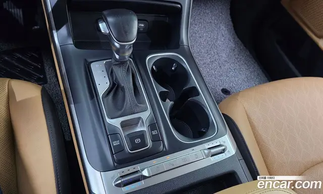 Kia Carnival 2021 2.2 автомат (гидро), миниатюра 12