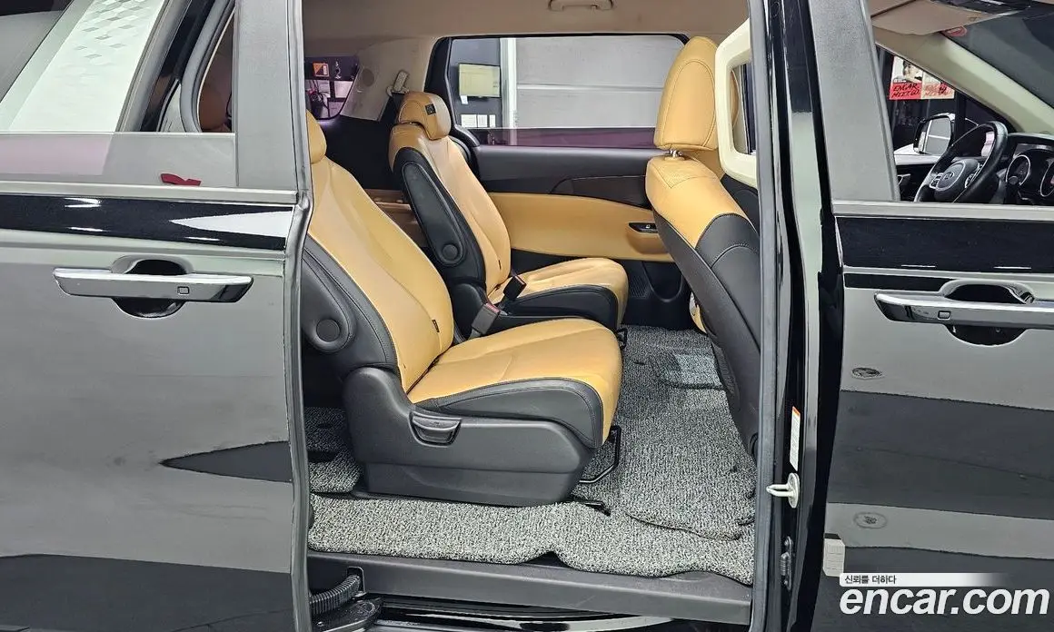Kia Carnival 2021 2.2 автомат (гидро), фото 16 Kia Carnival 2021 2.2 автомат (гидро), фото 16