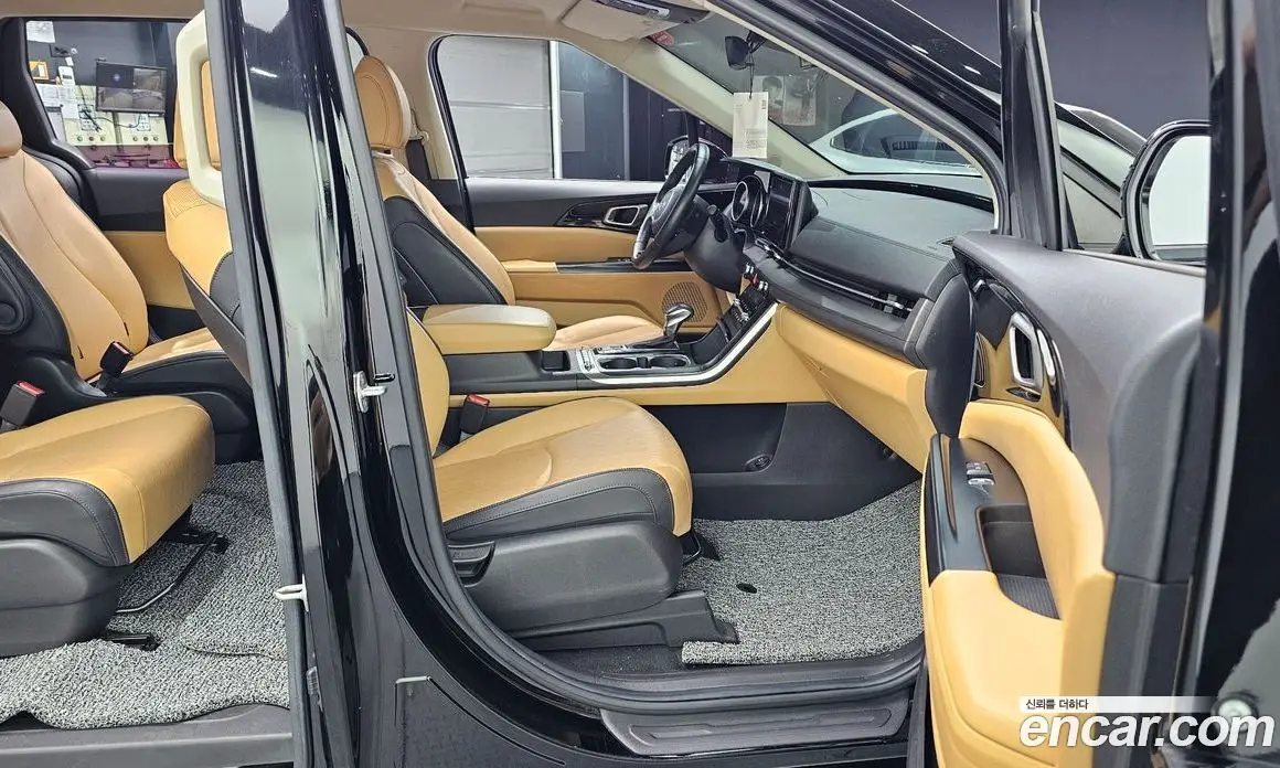 Kia Carnival 2021 2.2 автомат (гидро), фото 17 Kia Carnival 2021 2.2 автомат (гидро), фото 17