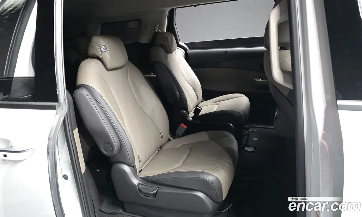 Kia Carnival 2023 3.5 автомат (гидро), фото 18 Kia Carnival 2023 3.5 автомат (гидро), фото 18