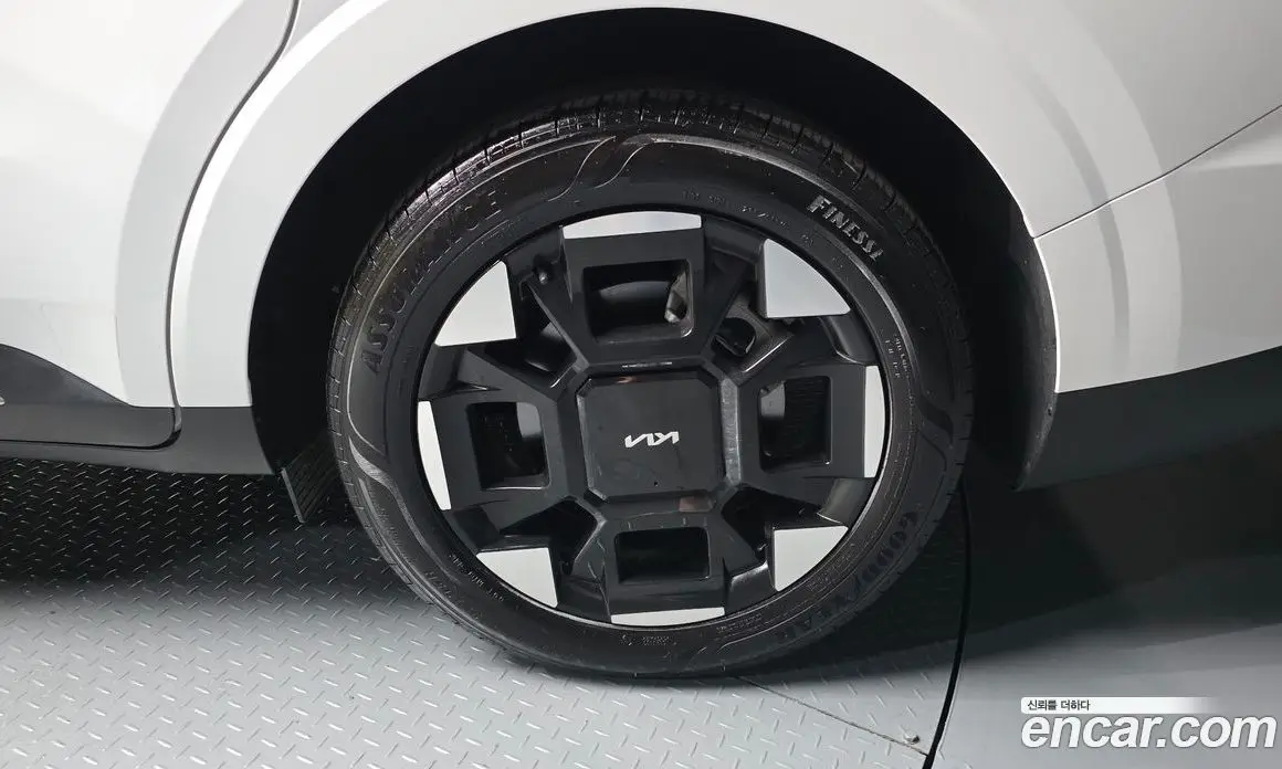Kia Carnival 2023 3.5 автомат (гидро), фото 5 Kia Carnival 2023 3.5 автомат (гидро), фото 5