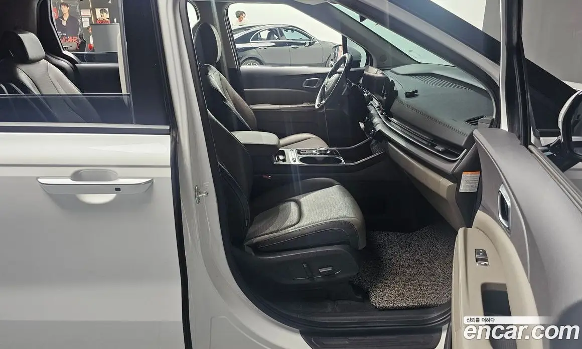 Kia Carnival 2024 1.6 автомат (гидро), фото 16 Kia Carnival 2024 1.6 автомат (гидро), фото 16