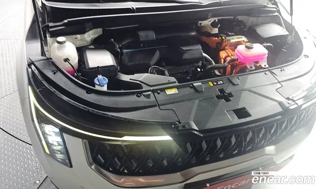 Kia Carnival 2024 1.6 автомат (гидро), миниатюра 6 Kia Carnival 2024 1.6 автомат (гидро), миниатюра 6
