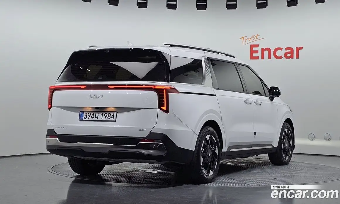 Kia Carnival 2025 1.6 автомат (гидро), фото 1 Kia Carnival 2025 1.6 автомат (гидро), фото 1