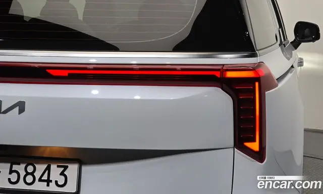 Kia Carnival 2025 1.6 автомат (гидро), миниатюра 9