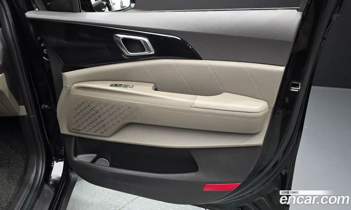 Kia Carnival 2025 3.5 автомат (гидро), фото 14 Kia Carnival 2025 3.5 автомат (гидро), фото 14