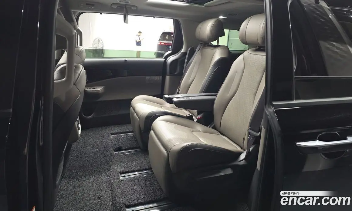 Kia Carnival 2025 3.5 автомат (гидро), фото 16 Kia Carnival 2025 3.5 автомат (гидро), фото 16