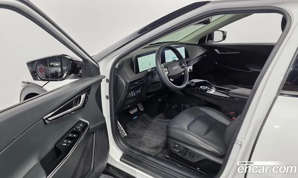 Kia EV6 2024 автомат (гидро), фото 13