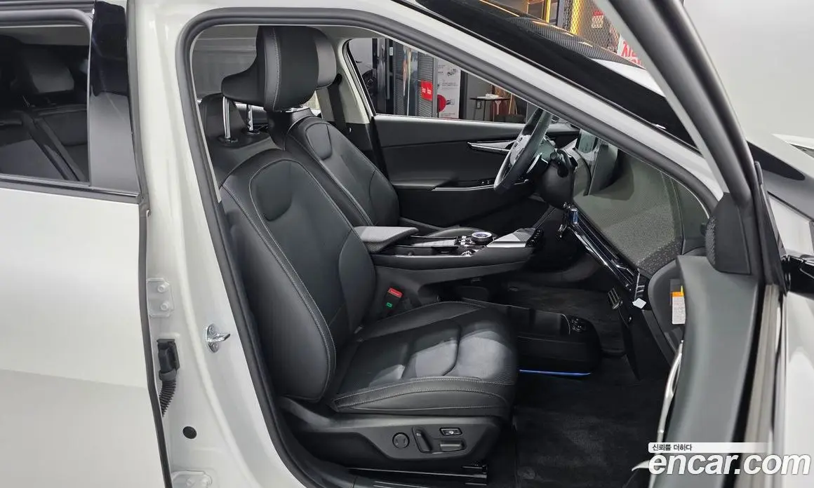 Kia EV6 2024 автомат (гидро), фото 16