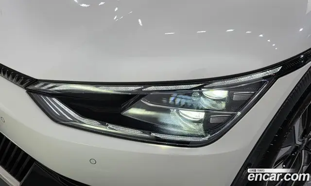 Kia EV6 2024 автомат (гидро), миниатюра 8