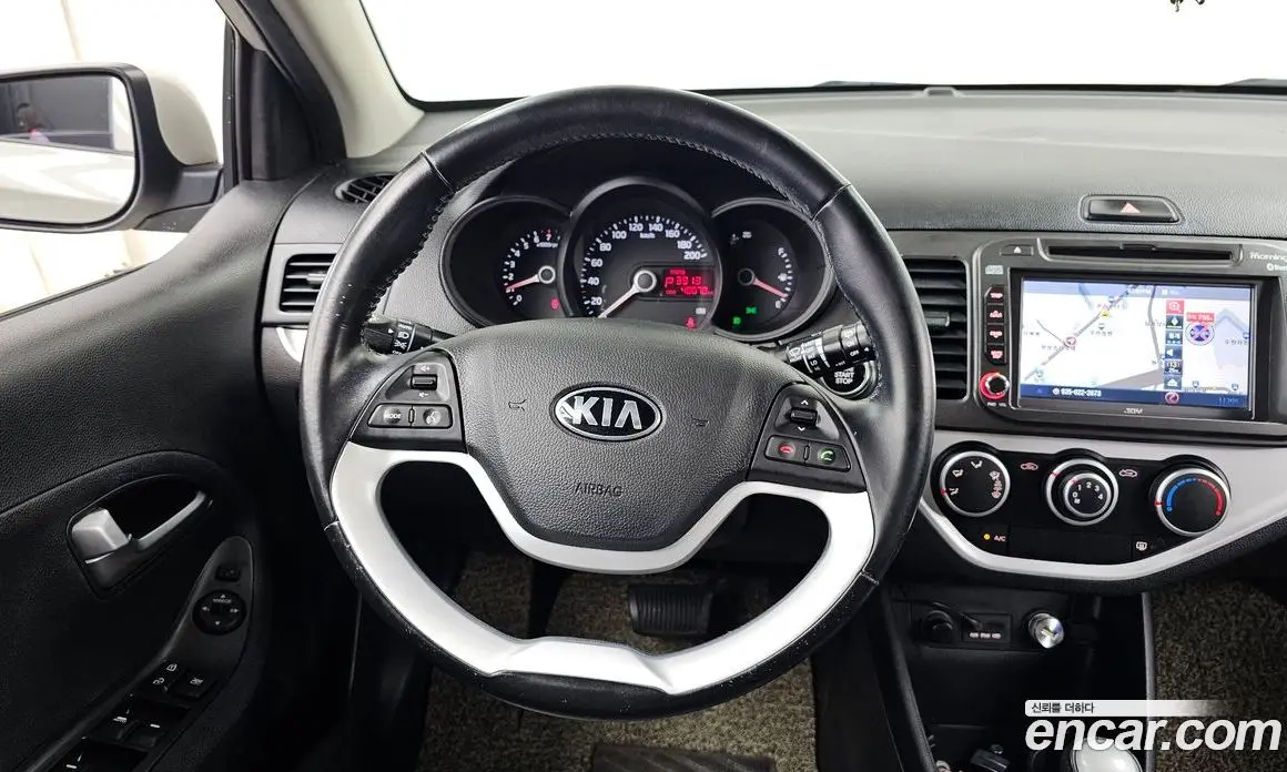 Kia Morning 2013 1.0 автомат (гидро), фото 19
