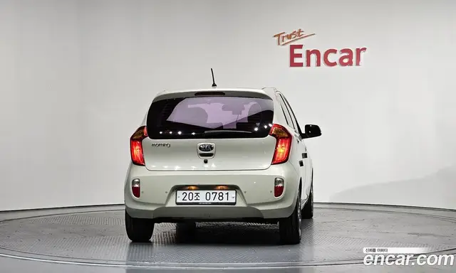 Kia Morning 2013 1.0 автомат (гидро), миниатюра 4