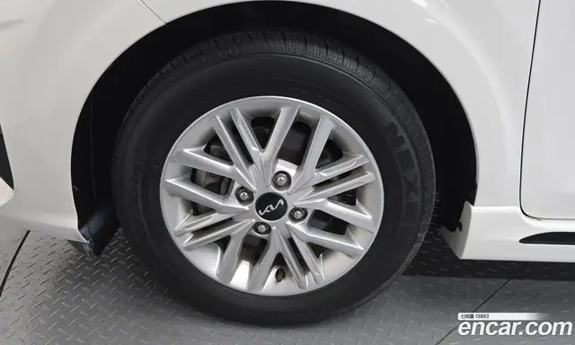 Kia Morning 2023 1.0 автомат (гидро), миниатюра 5