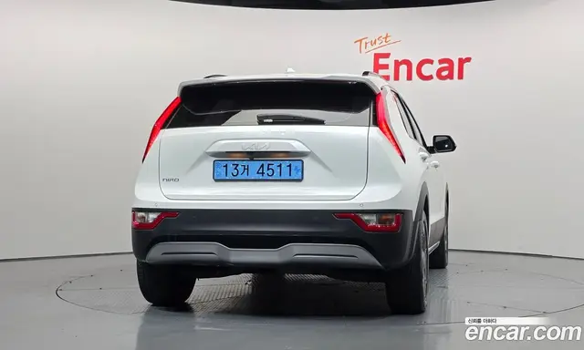 Kia Niro 2023 0.2 автомат (гидро), миниатюра 4 Kia Niro 2023 0.2 автомат (гидро), миниатюра 4