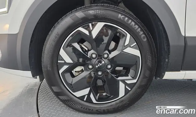 Kia Niro 2023 0.2 автомат (гидро), миниатюра 5 Kia Niro 2023 0.2 автомат (гидро), миниатюра 5