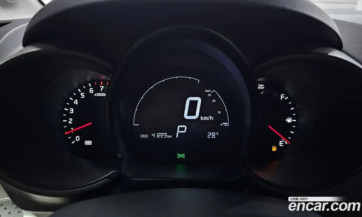 Kia Ray 2016 1.0 автомат (гидро), фото 8 Kia Ray 2016 1.0 автомат (гидро), фото 8