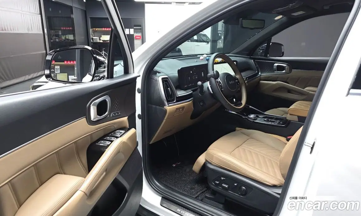 Kia Sorento 2023 1.6 автомат (гидро), фото 13 Kia Sorento 2023 1.6 автомат (гидро), фото 13