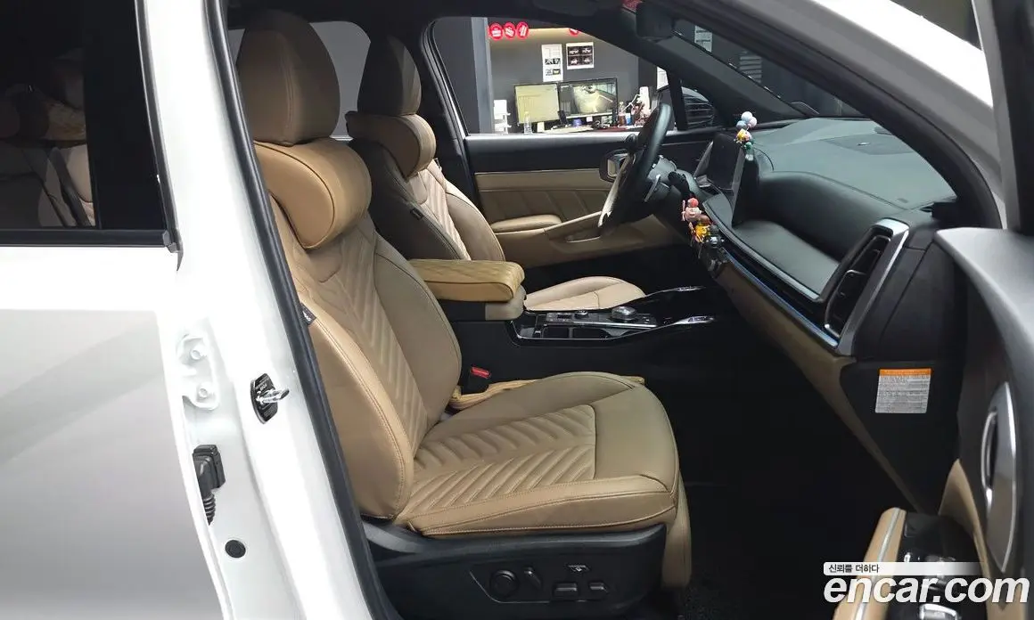 Kia Sorento 2023 1.6 автомат (гидро), фото 17 Kia Sorento 2023 1.6 автомат (гидро), фото 17