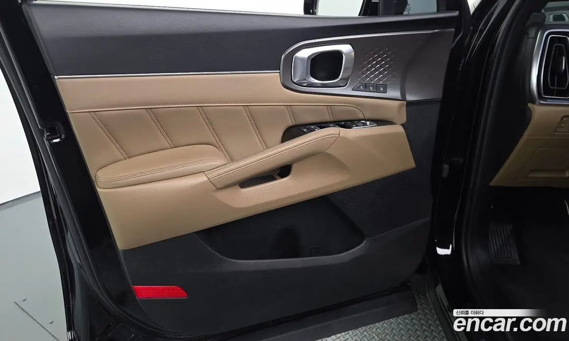 Kia Sorento 2023 2.2 автомат (гидро), фото 14 Kia Sorento 2023 2.2 автомат (гидро), фото 14