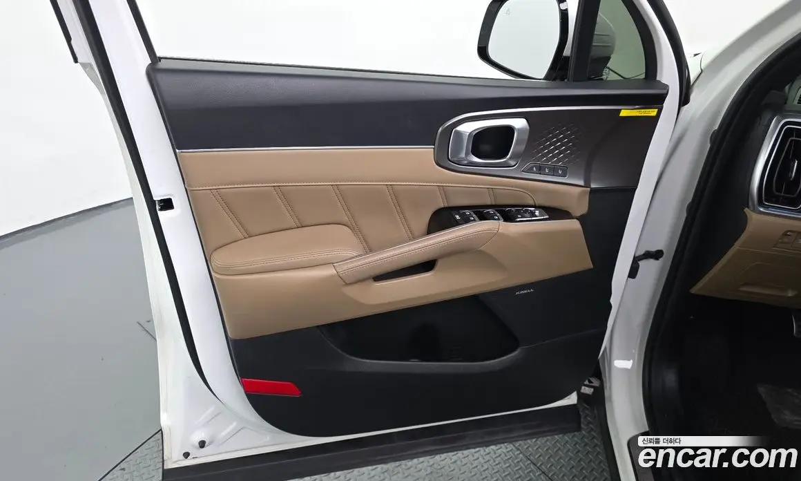 Kia Sorento 2023 2.2 автомат (гидро), фото 14