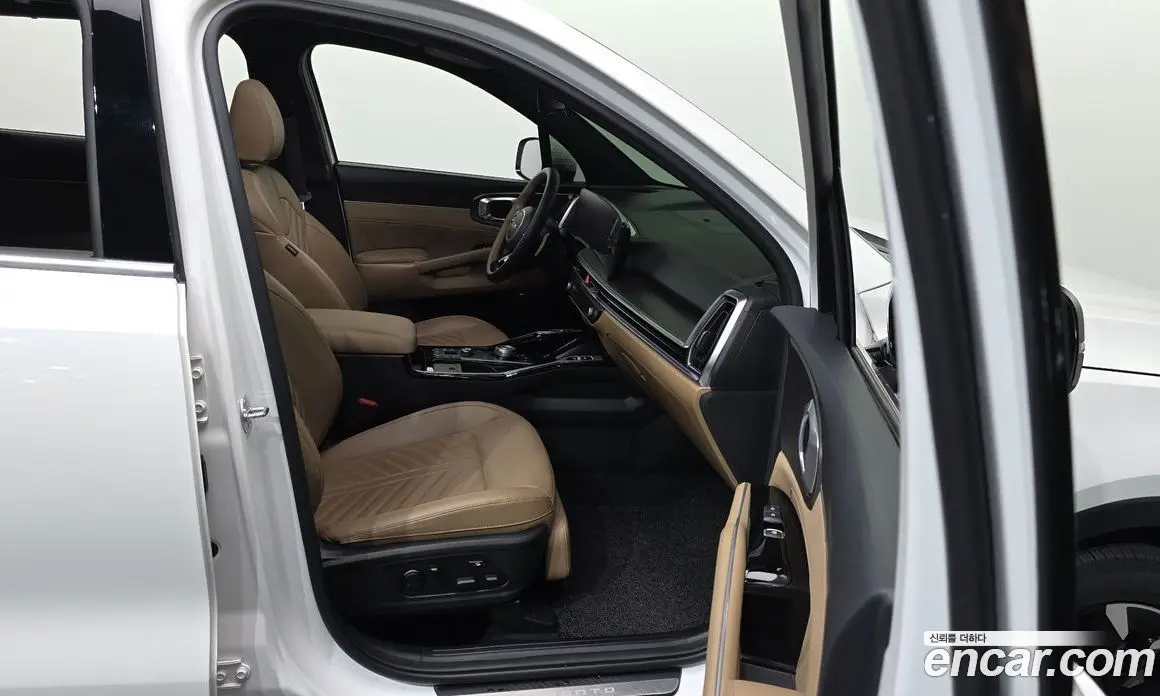 Kia Sorento 2023 2.2 автомат (гидро), фото 17