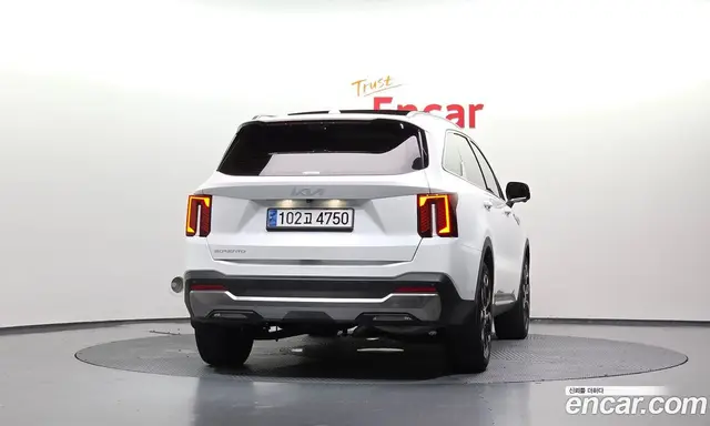 Kia Sorento 2023 2.2 автомат (гидро), миниатюра 4