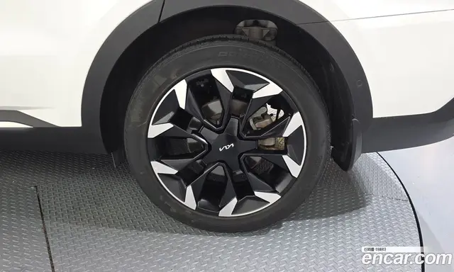 Kia Sorento 2023 2.2 автомат (гидро), миниатюра 7