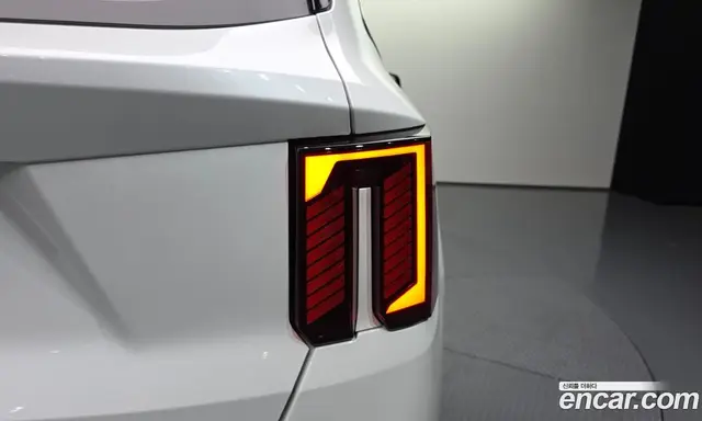 Kia Sorento 2023 2.2 автомат (гидро), миниатюра 9