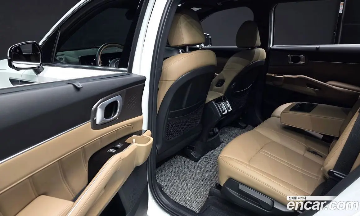 Kia Sorento 2025 2.5 автомат (гидро), фото 17 Kia Sorento 2025 2.5 автомат (гидро), фото 17