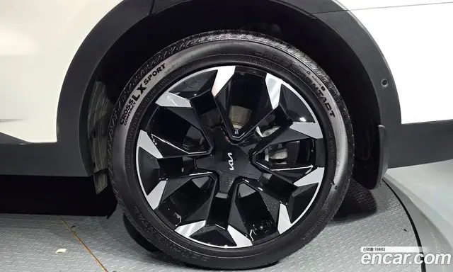 Kia Sorento 2025 2.5 автомат (гидро), миниатюра 7 Kia Sorento 2025 2.5 автомат (гидро), миниатюра 7