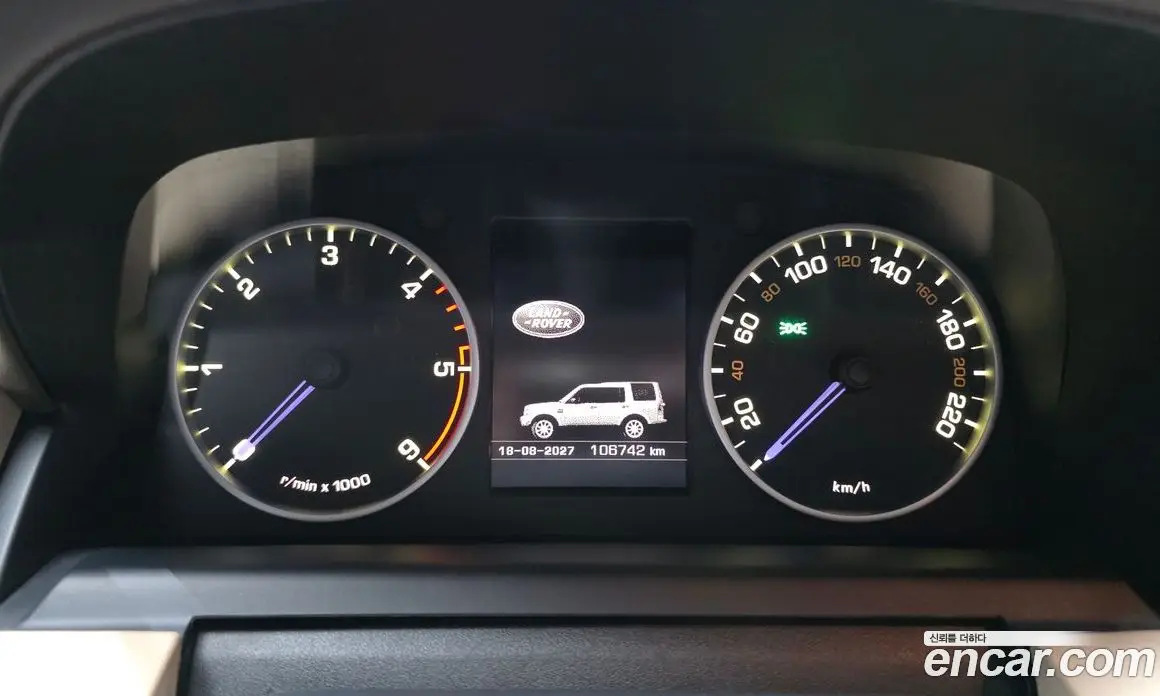 Land Rover Discovery 2016 3.0 автомат (гидро), фото 8