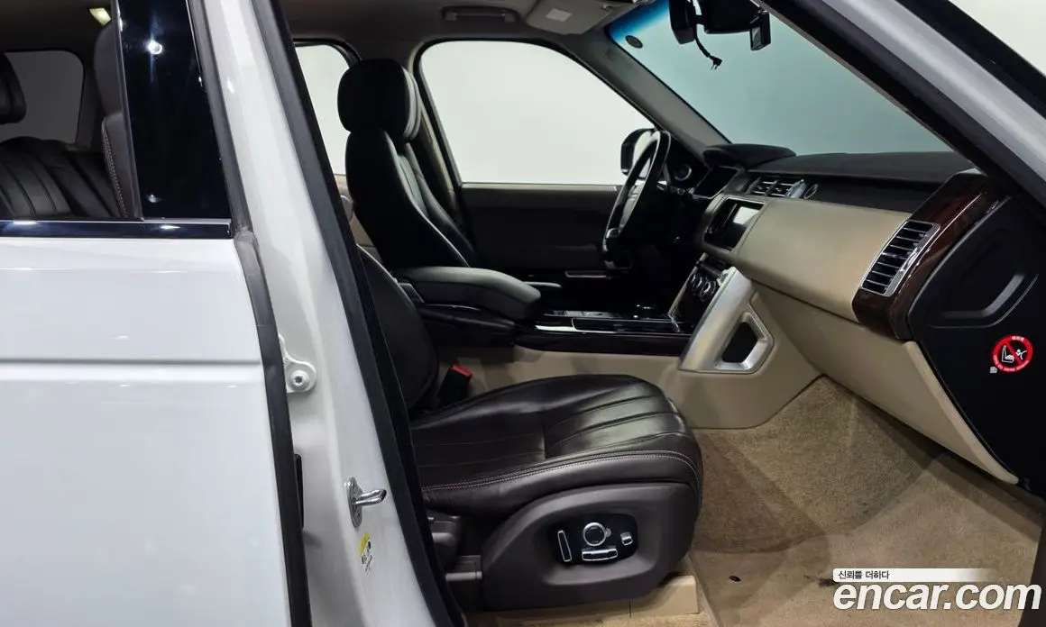 Land Rover Range Rover 2015 4.4 автомат (гидро), фото 11