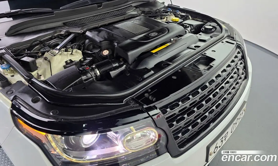 Land Rover Range Rover 2015 4.4 автомат (гидро), фото 6