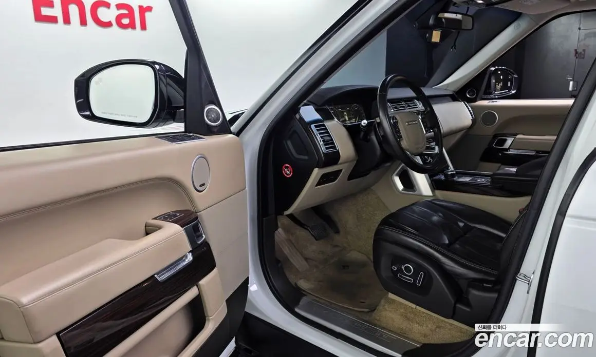 Land Rover Range Rover 2015 4.4 автомат (гидро), фото 10
