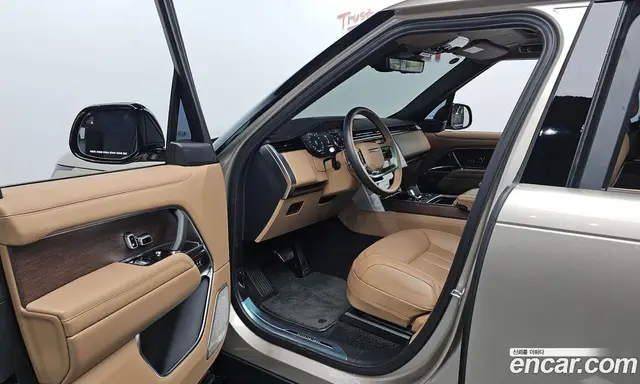 Land Rover Range Rover 2023 4.4 автомат (гидро), миниатюра 12