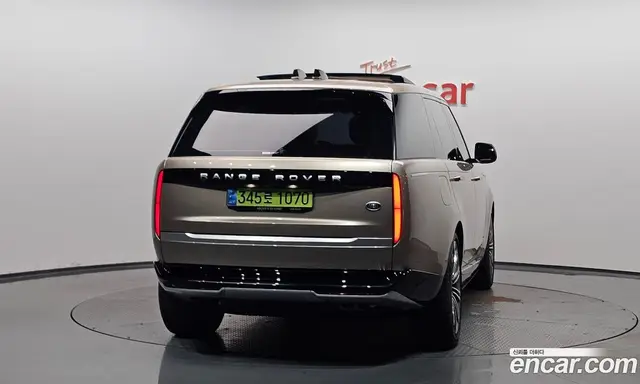 Land Rover Range Rover 2023 4.4 автомат (гидро), миниатюра 3
