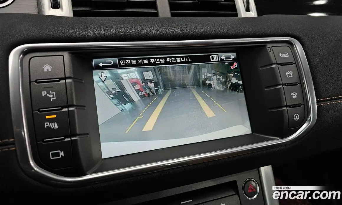 Land Rover Range Rover Evoque 2016 2.0 автомат (гидро), фото 15