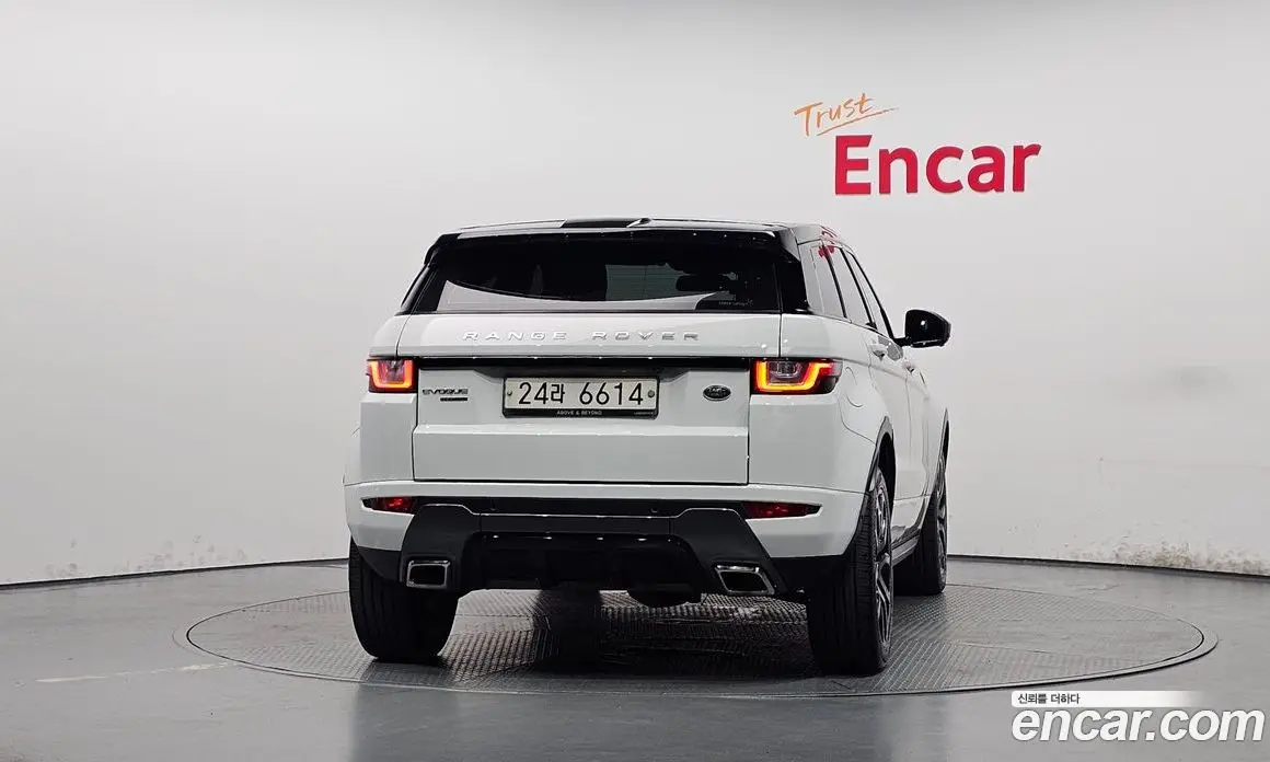 Land Rover Range Rover Evoque 2016 2.0 автомат (гидро), фото 4