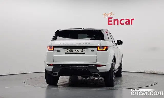 Land Rover Range Rover Evoque 2016 2.0 автомат (гидро), миниатюра 4