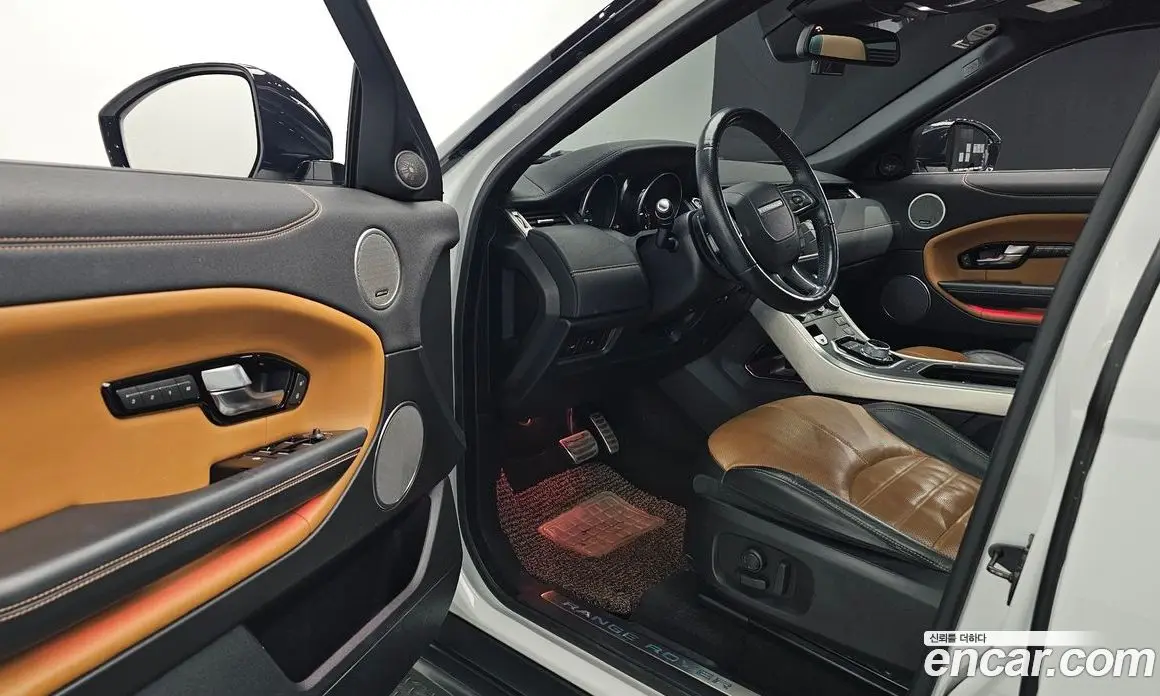 Land Rover Range Rover Evoque 2016 2.0 автомат (гидро), фото 10