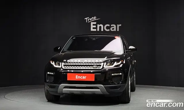 Land Rover Range Rover Evoque 2018 2.0 автомат (гидро), миниатюра 3 Land Rover Range Rover Evoque 2018 2.0 автомат (гидро), миниатюра 3