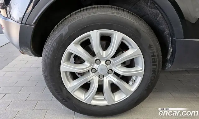 Land Rover Range Rover Evoque 2018 2.0 автомат (гидро), миниатюра 5 Land Rover Range Rover Evoque 2018 2.0 автомат (гидро), миниатюра 5
