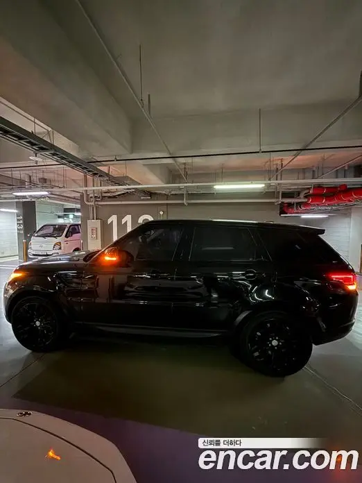 Land Rover Range Rover Sport 2016 3.0 автомат (гидро), фото 3 Land Rover Range Rover Sport 2016 3.0 автомат (гидро), фото 3