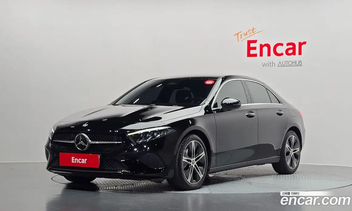 Mercedes-Benz A-Class 2024 2.0 автомат (гидро), фото 1 Mercedes-Benz A-Class 2024 2.0 автомат (гидро), фото 1