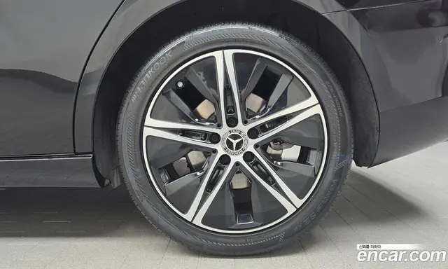 Mercedes-Benz A-Class 2024 2.0 автомат (гидро), миниатюра 7 Mercedes-Benz A-Class 2024 2.0 автомат (гидро), миниатюра 7