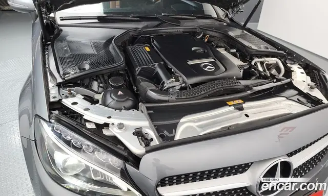 Mercedes-Benz C-Class 2018 2.0 автомат (гидро), миниатюра 6