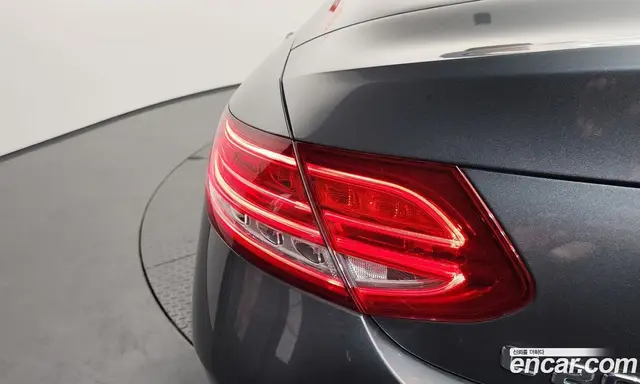 Mercedes-Benz C-Class 2018 2.0 автомат (гидро), миниатюра 9
