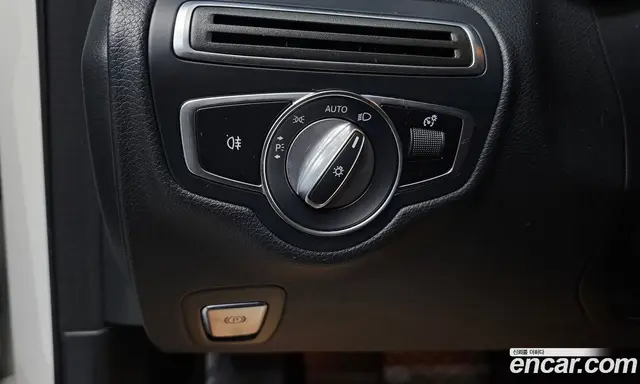 Mercedes-Benz C-Class 2020 2.0 автомат (гидро), миниатюра 12